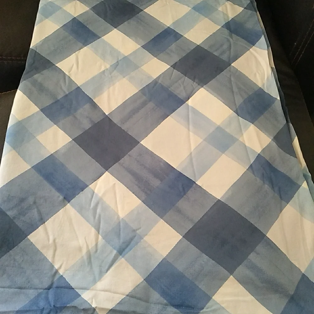 Charter Club Blue and White Checkered Duvet Cover Size Full/Queen